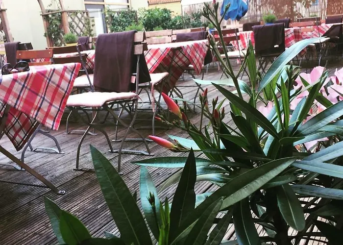 Weinstube Heigl Restaurante Pizzeria Puccini Gæstehus