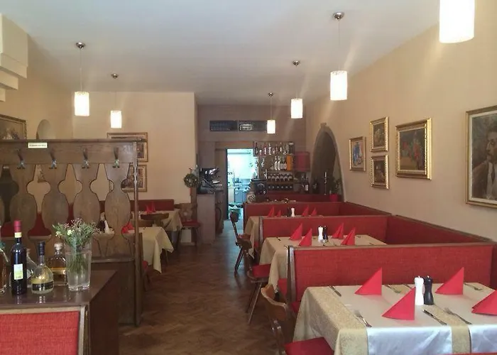Gæstehus Weinstube Heigl Restaurante Pizzeria Puccini 3*